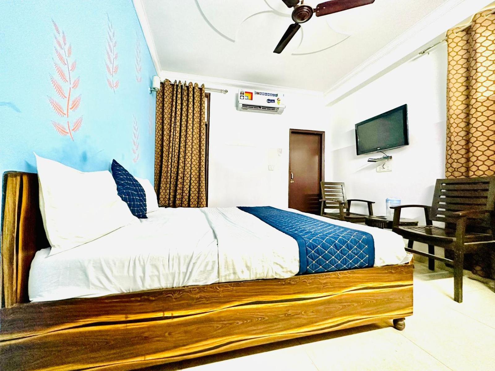 Hotel Galaxy Inn Near Delhi International Airport New Delhi Buitenkant foto